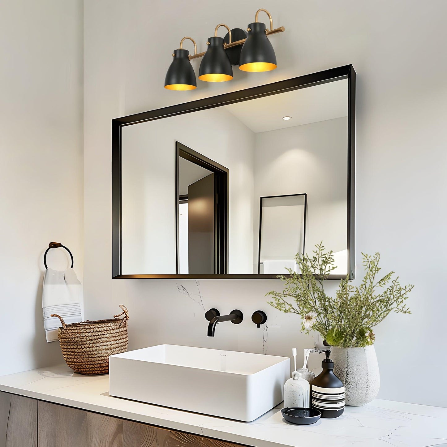 22.5" 3-Light Bathroom Vanity Light