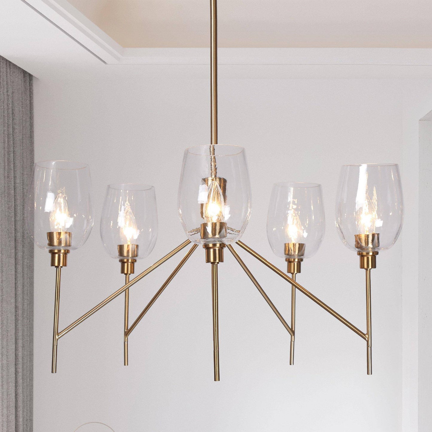 Fupotoss 5-Light Medium Gold Chandelier