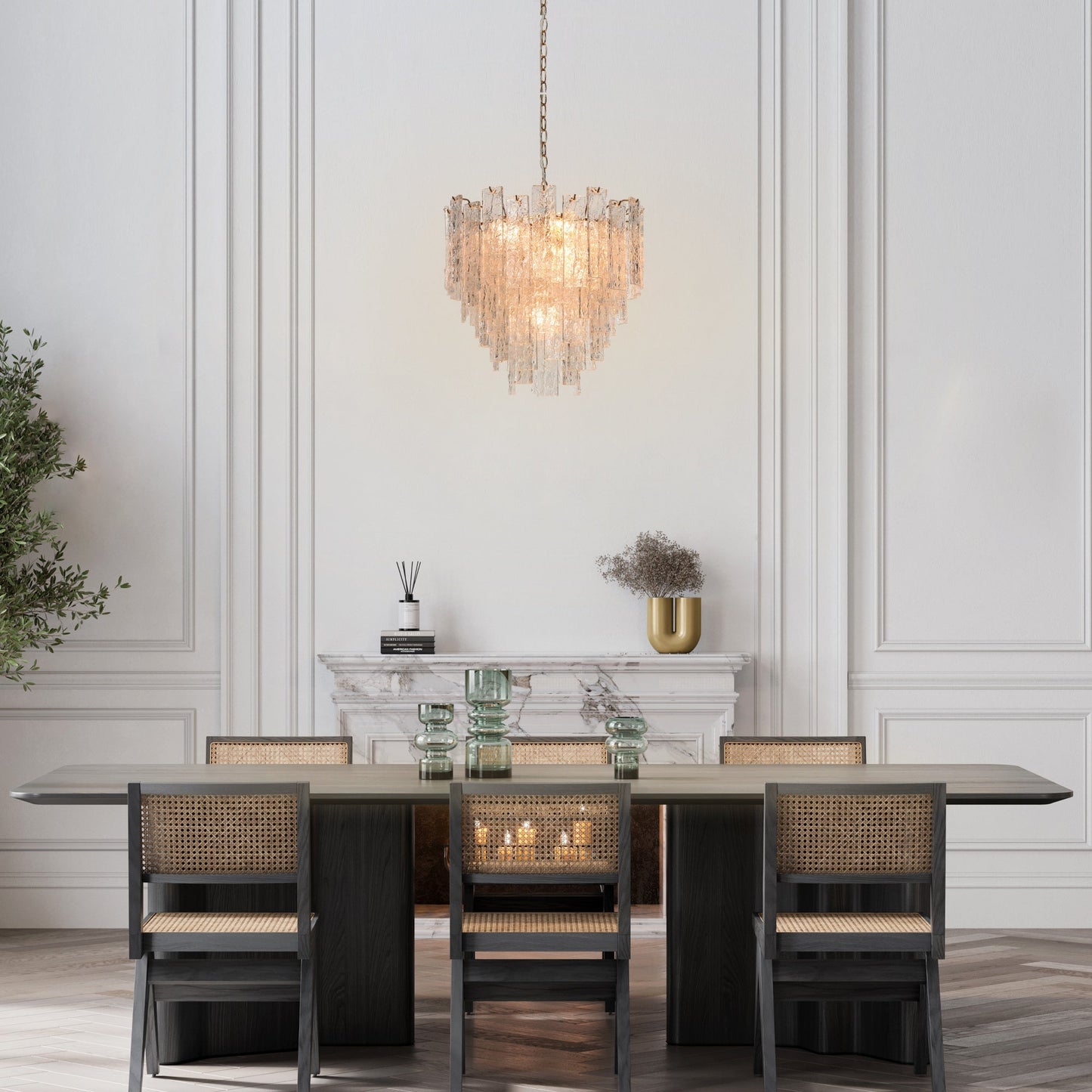 Engaveric 8-Light Small Brass Chandelier