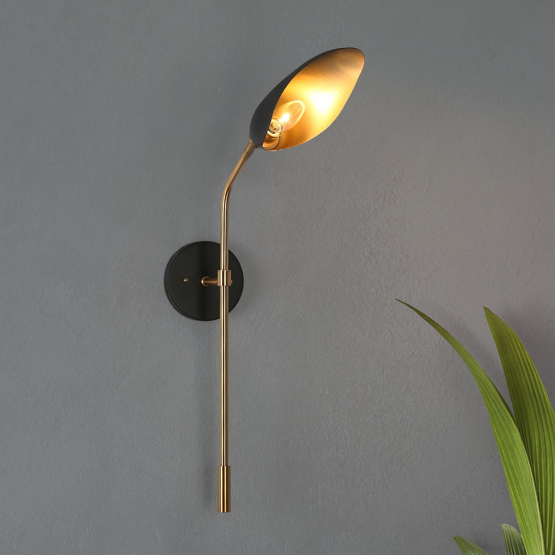 Toltehcwe 1-Light Modern Black and Gold Armed Wall Sconces